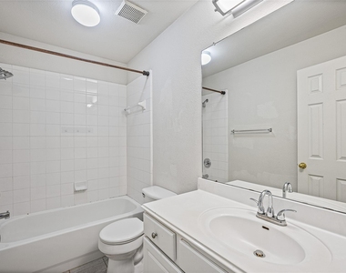 1804 Montana Sky Dr - Photo Thumbnail 11