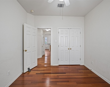 1804 Montana Sky Dr - Photo Thumbnail 9