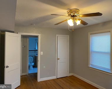 4236 Benning Road Ne - Photo Thumbnail 7