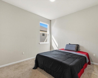 112 Rainmaker Cv - Photo Thumbnail 20