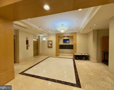 631 D Street Nw - Photo Thumbnail 2