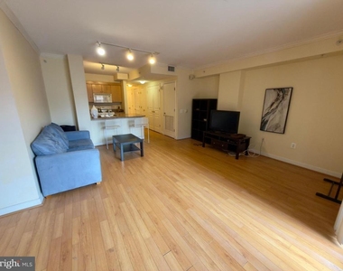 631 D Street Nw - Photo Thumbnail 6