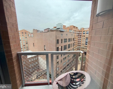 631 D Street Nw - Photo Thumbnail 7