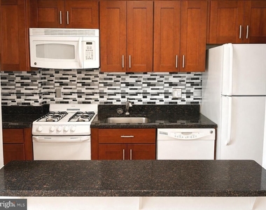 1260 21st Street Nw - Photo Thumbnail 5