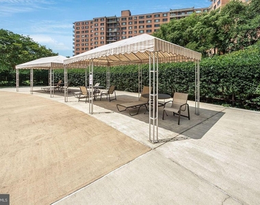 4201 Cathedral Avenue Nw - Photo Thumbnail 33