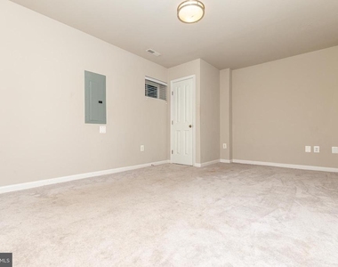 427 Woodcrest Drive Se - Photo Thumbnail 28