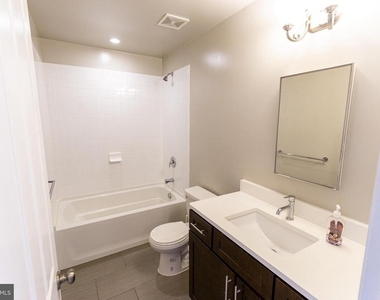 427 Woodcrest Drive Se - Photo Thumbnail 21