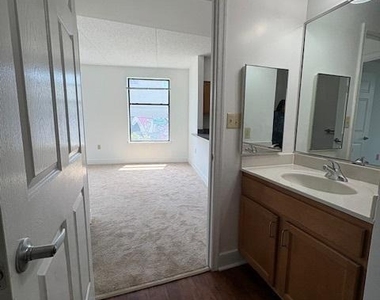 4100 Georgia Avenue Nw - Photo Thumbnail 6