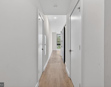 3825 Georgia Avenue Nw - Photo Thumbnail 2