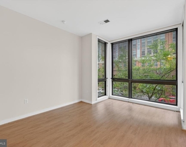 3825 Georgia Avenue Nw - Photo Thumbnail 8