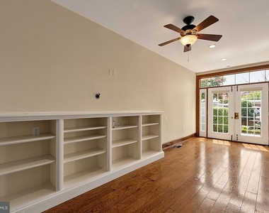 221 E Street Se - Photo Thumbnail 17