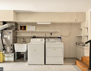 221 E Street Se - Photo Thumbnail 49