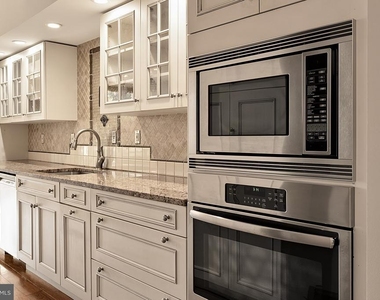 221 E Street Se - Photo Thumbnail 28
