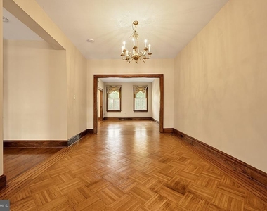221 E Street Se - Photo Thumbnail 13