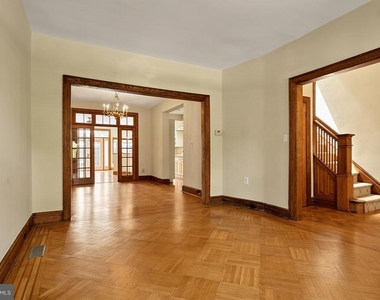 221 E Street Se - Photo Thumbnail 11