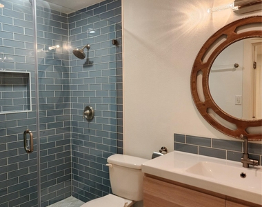 1804 Kingwood Cv - Photo Thumbnail 11