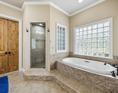 8403 Horseshoe Ledge - Photo Thumbnail 11