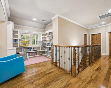 8403 Horseshoe Ledge - Photo Thumbnail 20