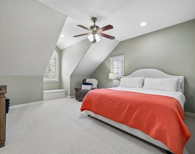 8403 Horseshoe Ledge - Photo Thumbnail 18