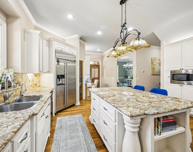 8403 Horseshoe Ledge - Photo Thumbnail 4