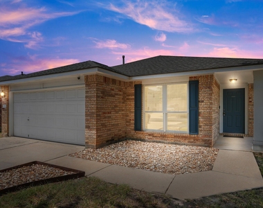 1511 Nettie Dr - Photo Thumbnail 1