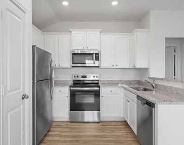 14621 Wahlbergs Way - Photo Thumbnail 2