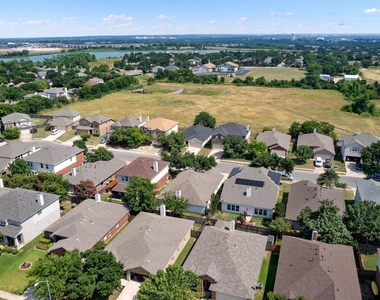 1083 Zeus Cir - Photo Thumbnail 35
