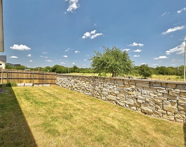 2702 Sebring Cir - Photo Thumbnail 29