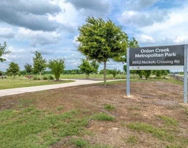 2702 Sebring Cir - Photo Thumbnail 33