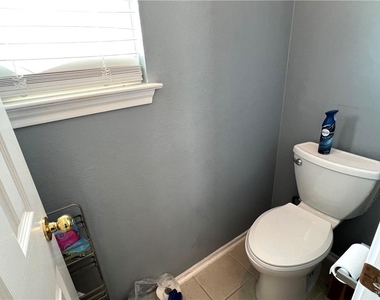 802 Stevenage Dr - Photo Thumbnail 19
