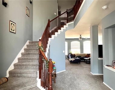 802 Stevenage Dr - Photo Thumbnail 4