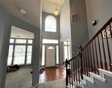 802 Stevenage Dr - Photo Thumbnail 5