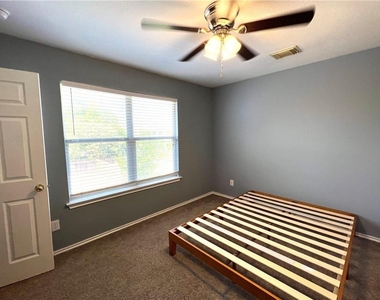 802 Stevenage Dr - Photo Thumbnail 22