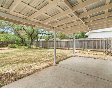4015 Iriona Bnd - Photo Thumbnail 34