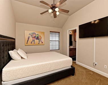 230 Sunrise Ridge Loop - Photo Thumbnail 20
