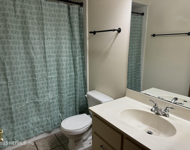 3926 High Pine Road - Photo Thumbnail 24