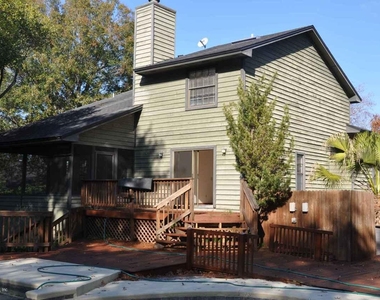 3926 High Pine Road - Photo Thumbnail 10