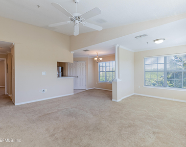 7800 Point Meadows Drive - Photo Thumbnail 11