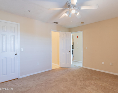 7800 Point Meadows Drive - Photo Thumbnail 20