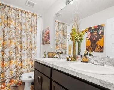 11442 Eagle Vail Court - Photo Thumbnail 24