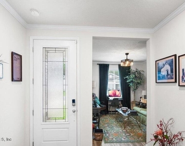 11442 Eagle Vail Court - Photo Thumbnail 3