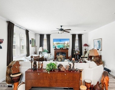 11442 Eagle Vail Court - Photo Thumbnail 11