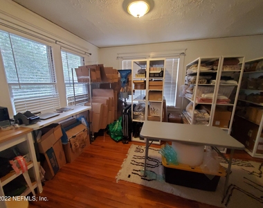 2846 Sydney Street - Photo Thumbnail 32