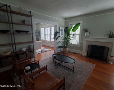 2846 Sydney Street - Photo Thumbnail 4