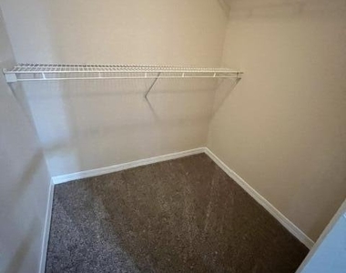 13700 Richmond Park Drive - Photo Thumbnail 19