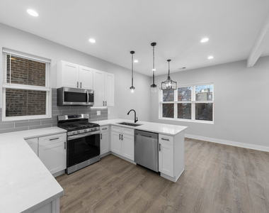 2317 W Taylor Street - Photo Thumbnail 3