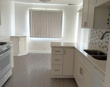 327 Wildberry Court - Photo Thumbnail 7