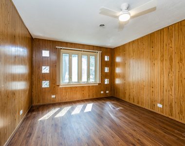 2334 S 10th Avenue - Photo Thumbnail 9