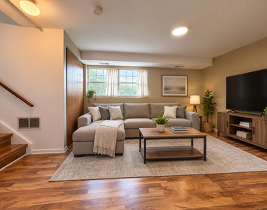 301 Cherrywood Court - Photo Thumbnail 10