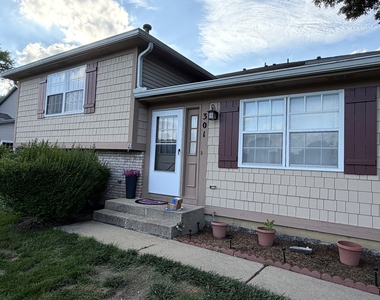 301 Cherrywood Court - Photo Thumbnail 15